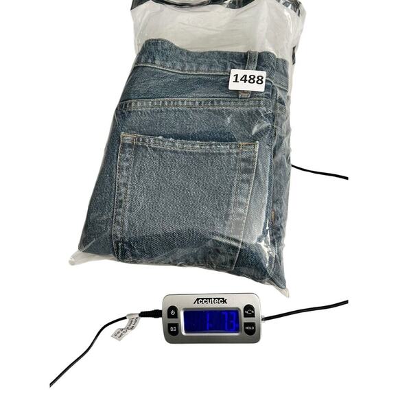 We The Free Jeans Womens 28 High Rise Destroyed Raw Hem Straight Crop Light Wash - Picture 12 of 12